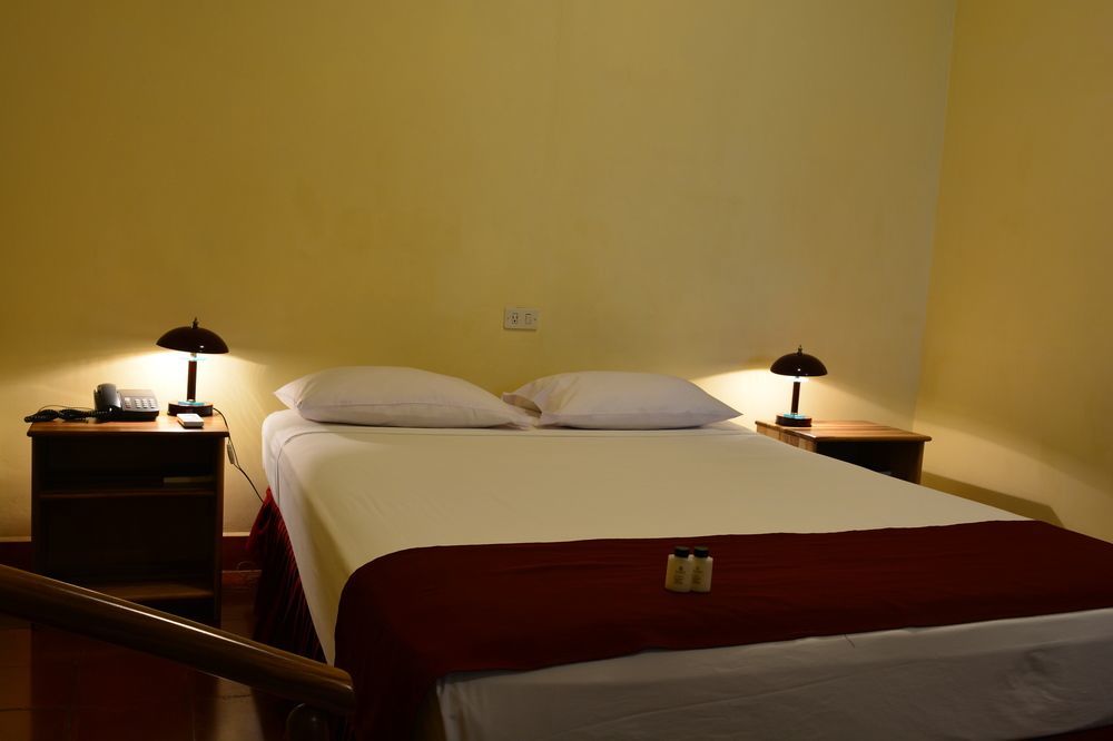 Hotel Austria León Kültér fotó